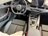 Фото 6 - Audi A4L