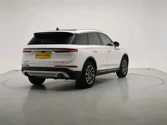 LINCOLN ADVENTURER