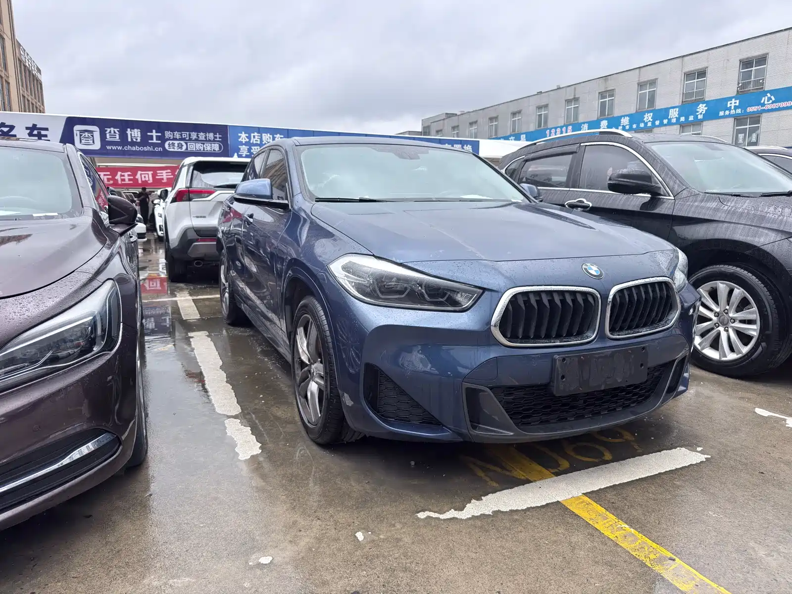 Photo 3 - BMW X2