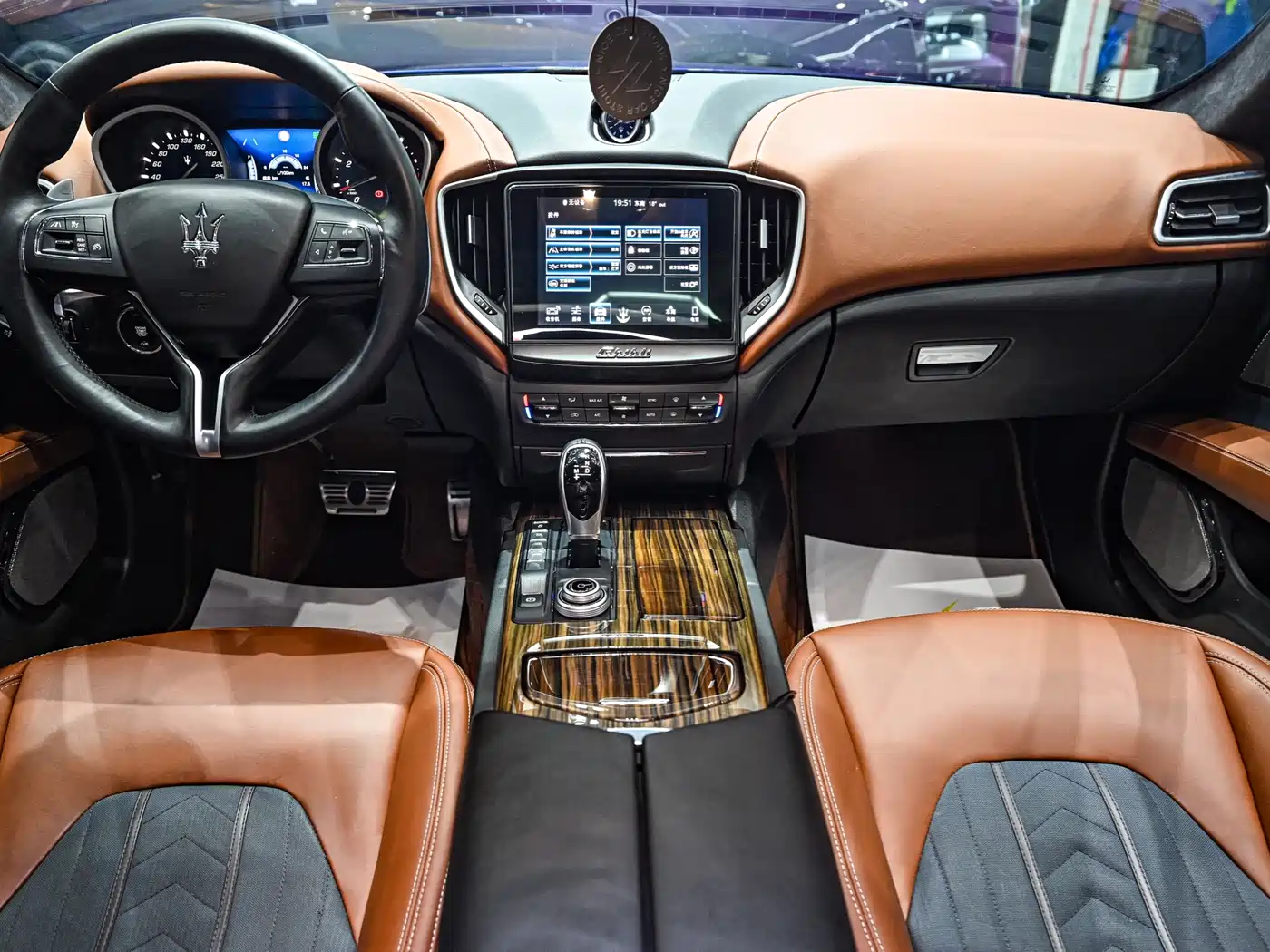 Maserati Ghibli 2018 3.0T Luxury Edition фото 20