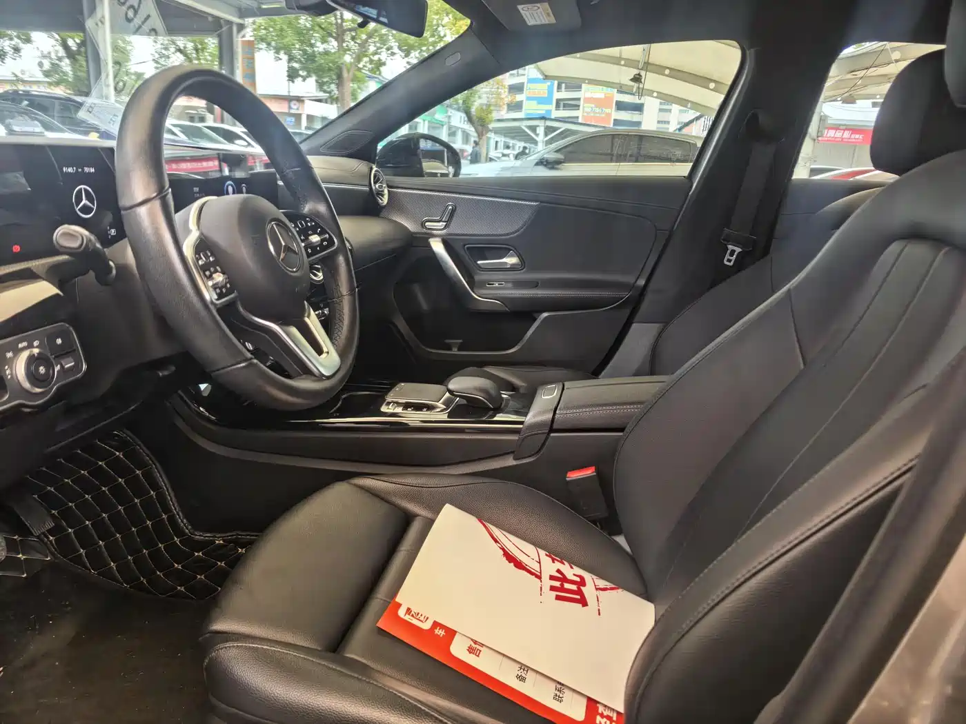 Mercedes-Benz A-Class 2019 A 200 L фото 6