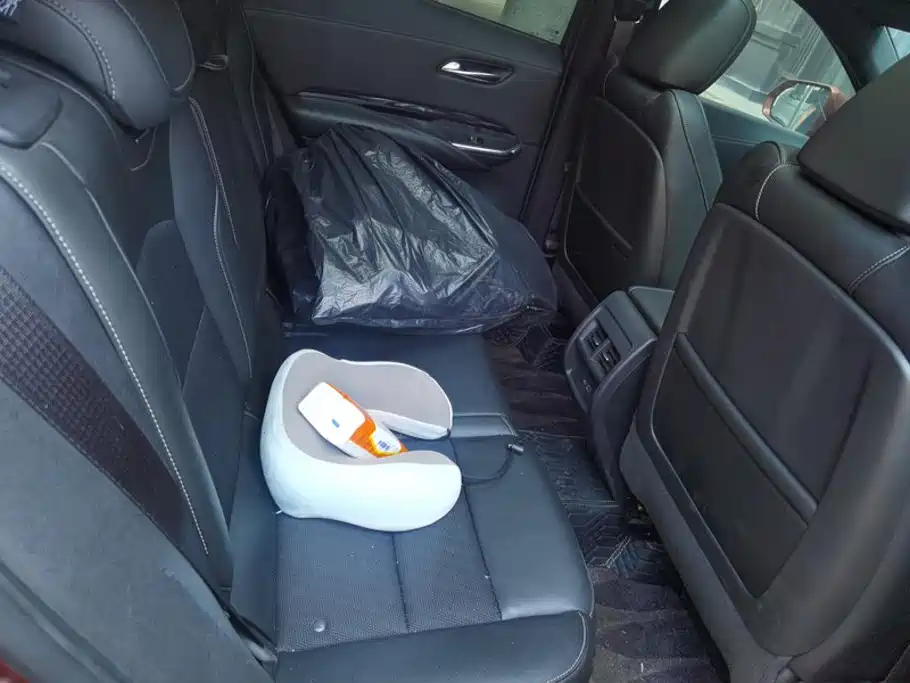 Cadillac XT4 2019 2018 Model 28T 2WD Technology