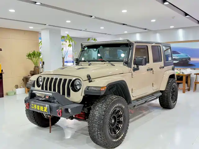 Jeep Wrangler 2015 3.0L Sahara 4-Door Comfort Edition