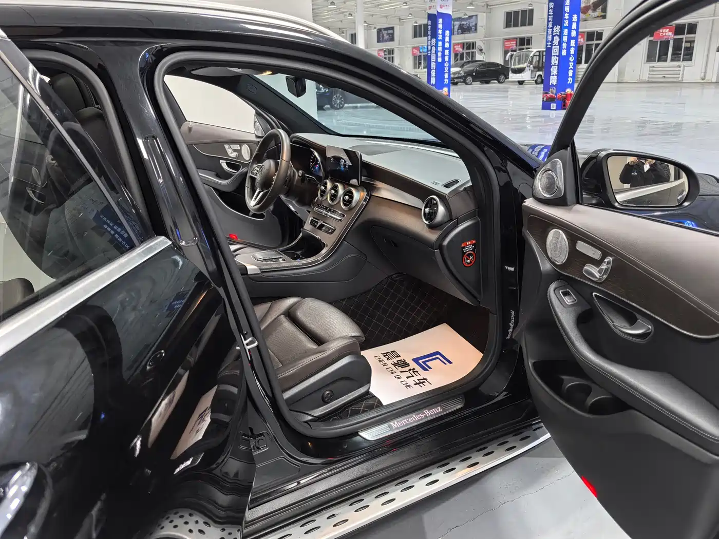 Mercedes-Benz GLC 2021 GLC 260 L 4MATIC Luxury фото 13