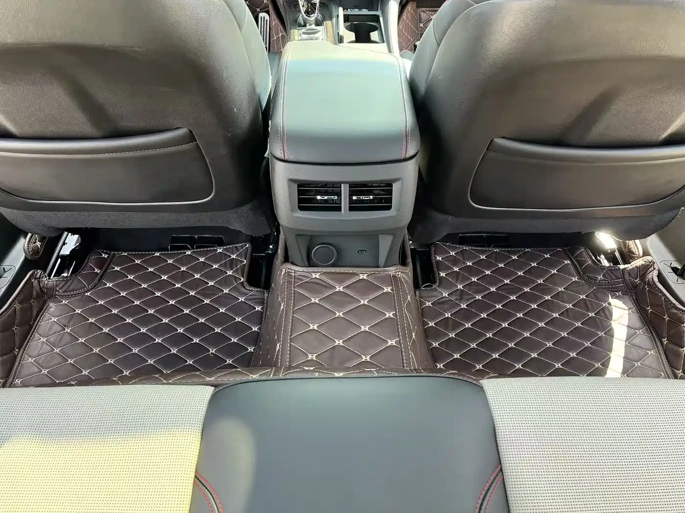 Cadillac CT5 2021 28T Platinum Edition фото 23