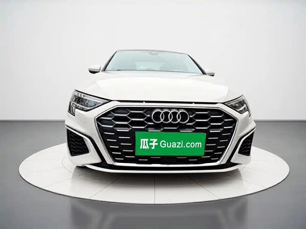Photo 2 - Audi A3