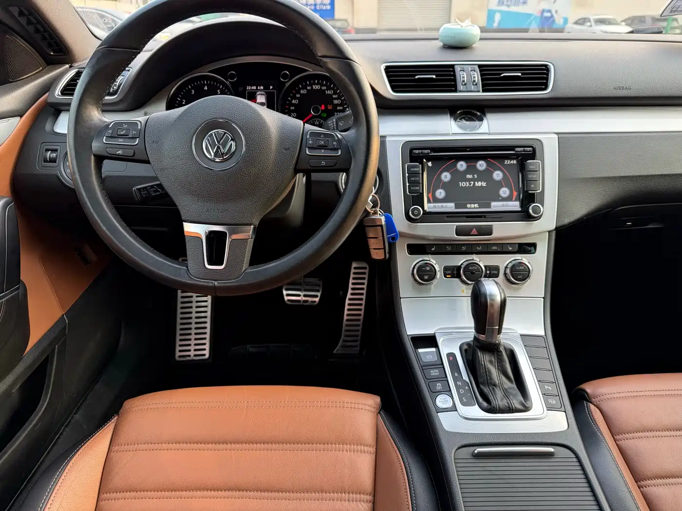 Volkswagen FAW-Volkswagen CC 2016 Model 1.8TSI Luxury фото 7
