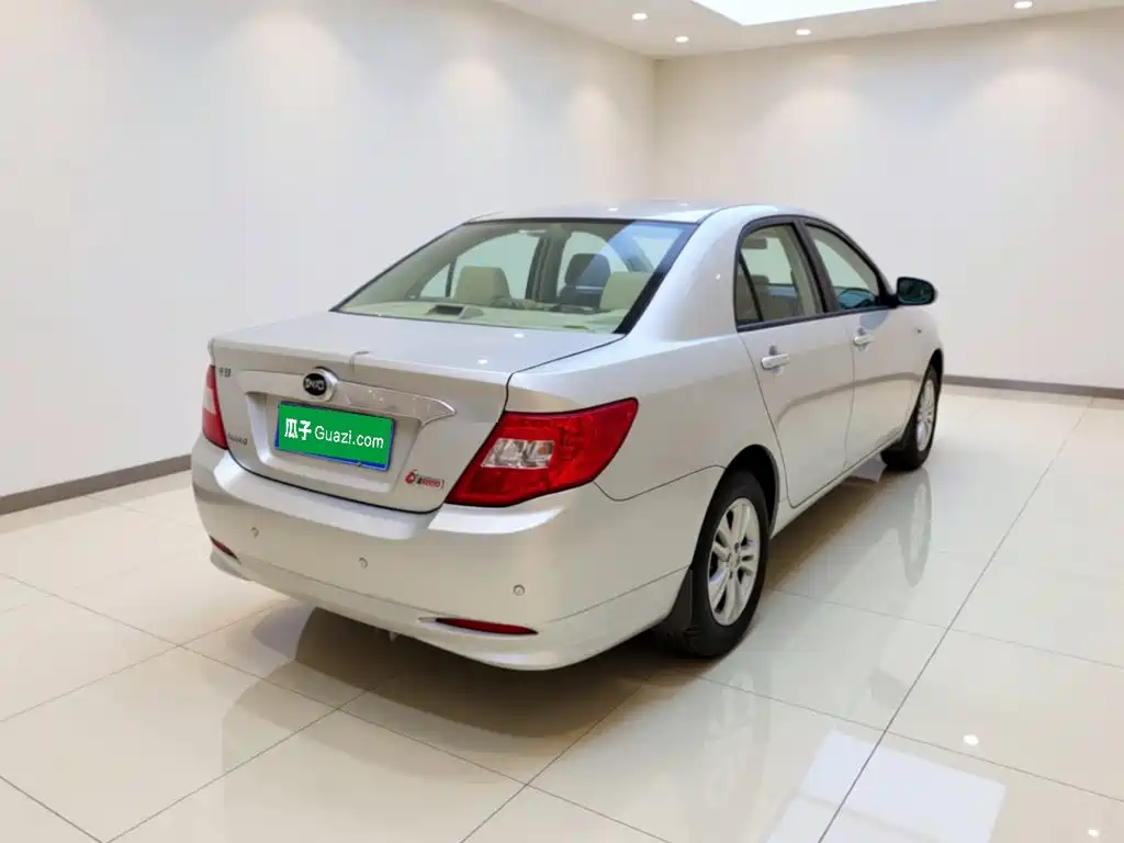 BYD F3 2015 2015 Energy-saving Edition 1.5L Automatic Luxury