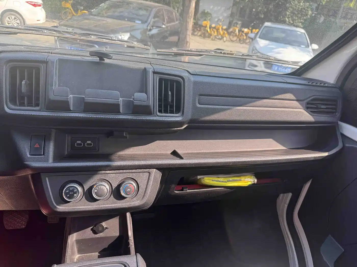 Karry Jiangtun 2023 2023 Wide Body Edition AVIC Lithium 38.64kWh