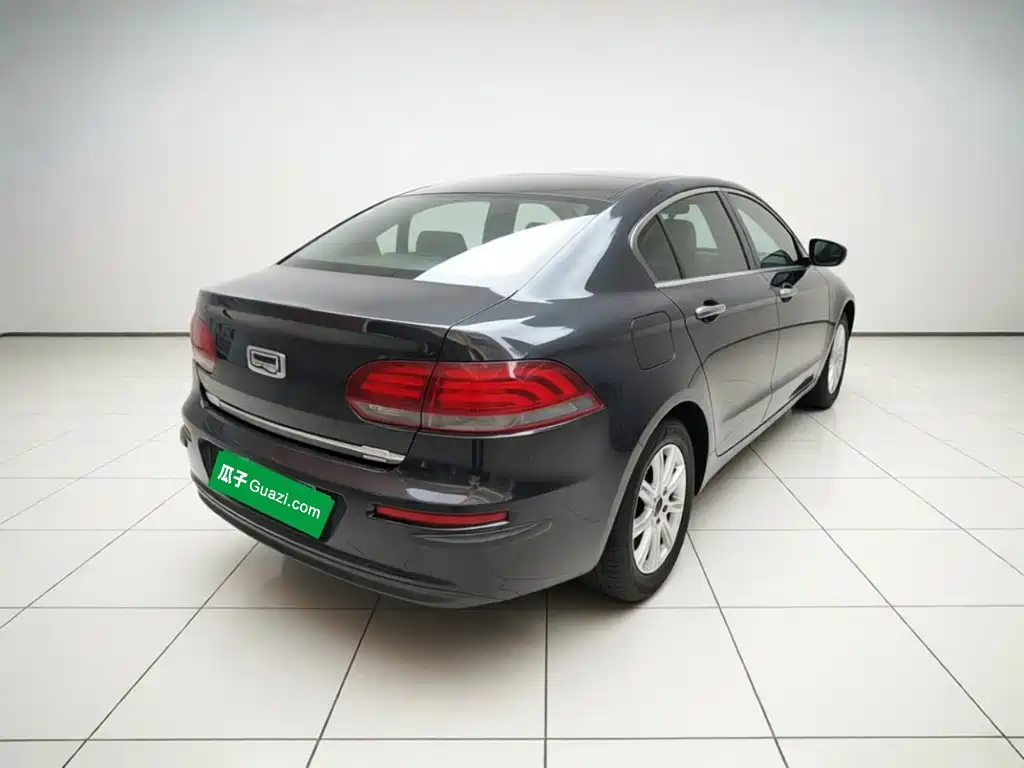 Qoros 3 2017 2016 Sedan 1.6L Automatic Zhiyue