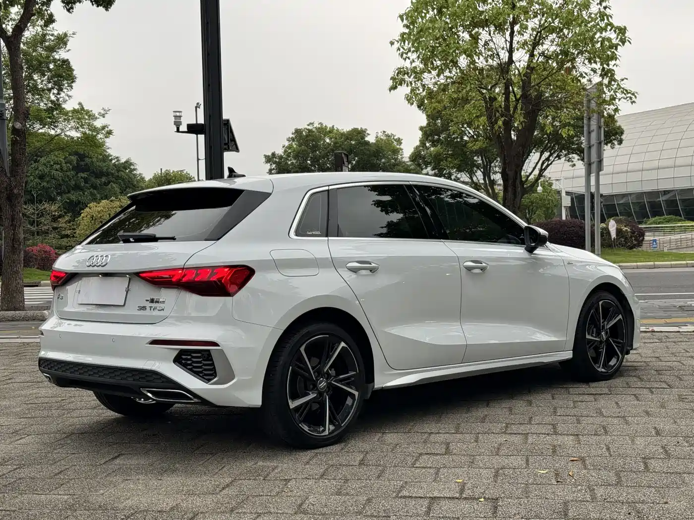 Audi A3 2021 Sportback 35 TFSI Premium Life Edition фото 9