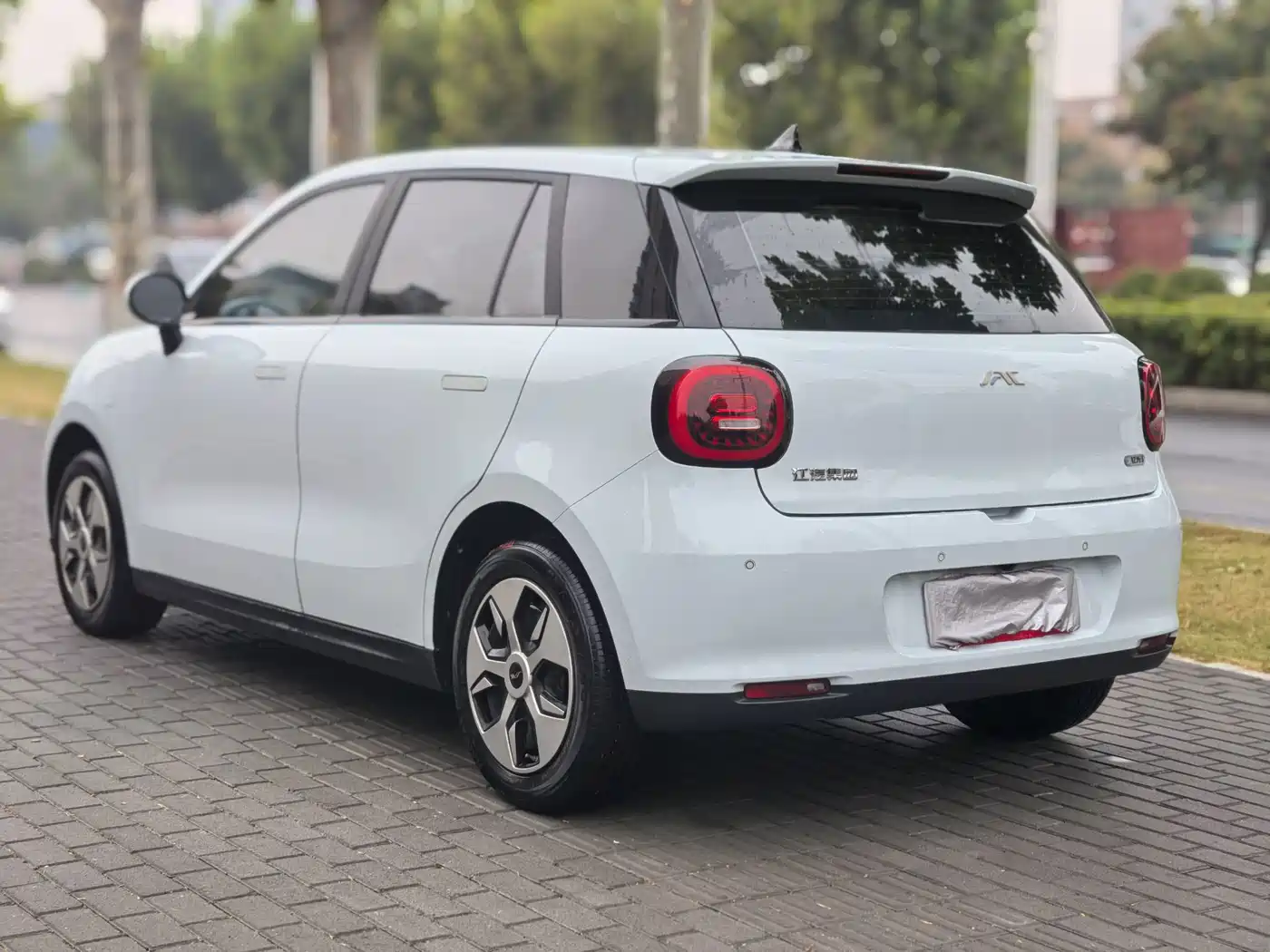 JAC Yiwei Yiwei 3 2024 2024 Beloved Edition 330km Lite