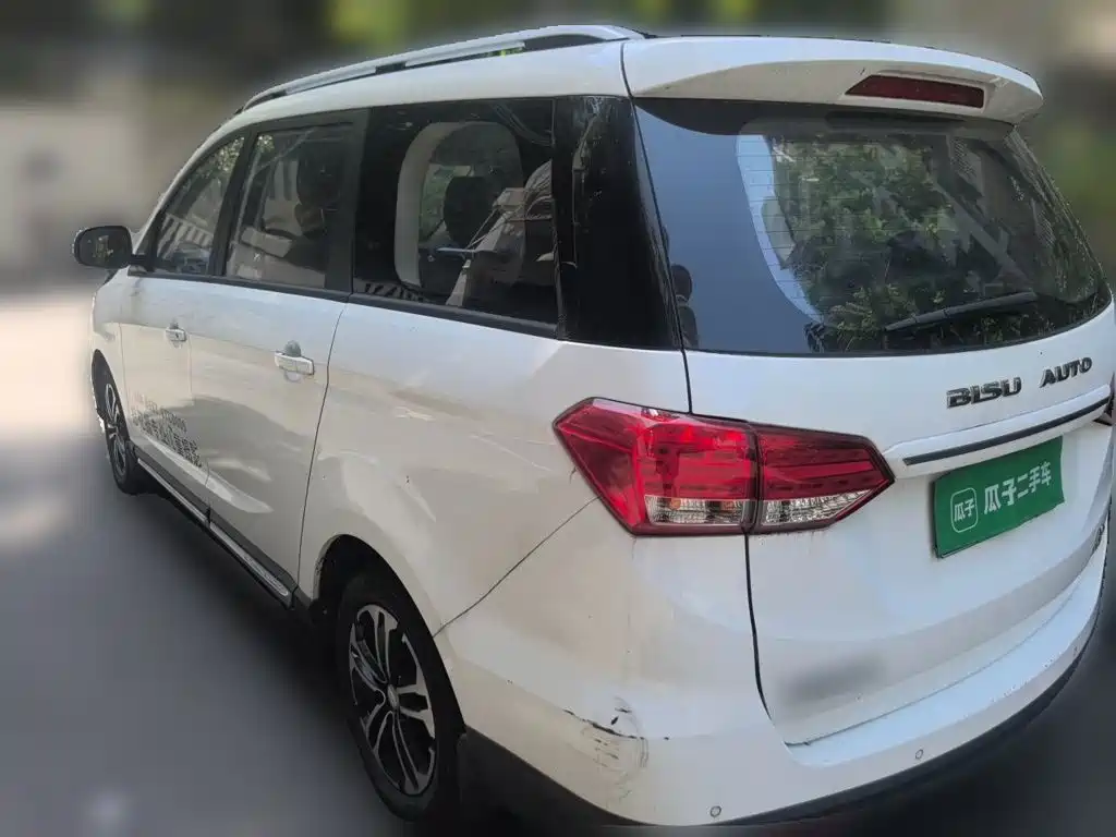 Bisu Auto Bisu M3 2017 2017 1.5L Luxury Edition