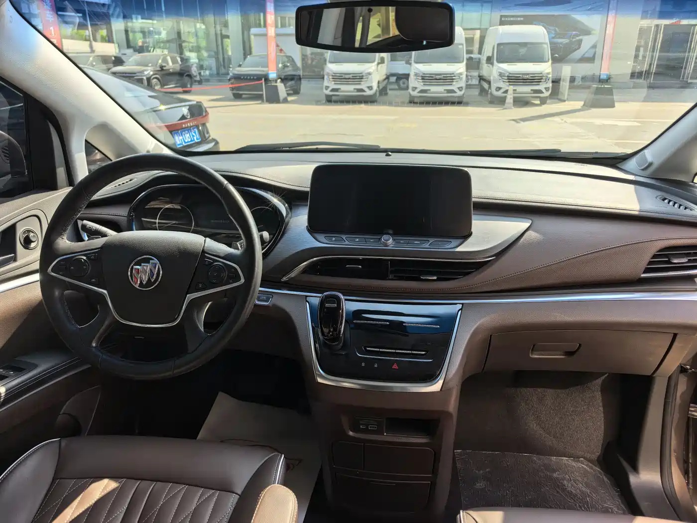 Buick GL8 2023 Land Business Class 652T Luxury фото 7
