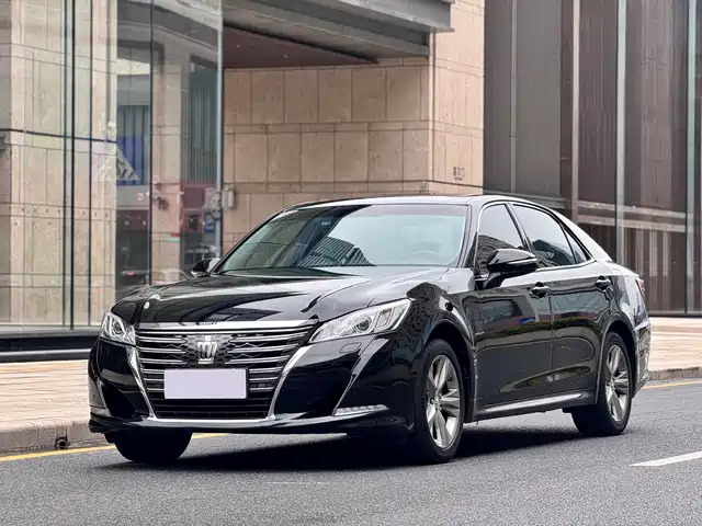 Toyota Crown 2015 2.5L Smart Edition