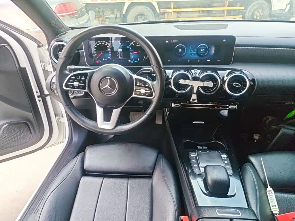 Photo 13 - Mercedes-Benz A-Class