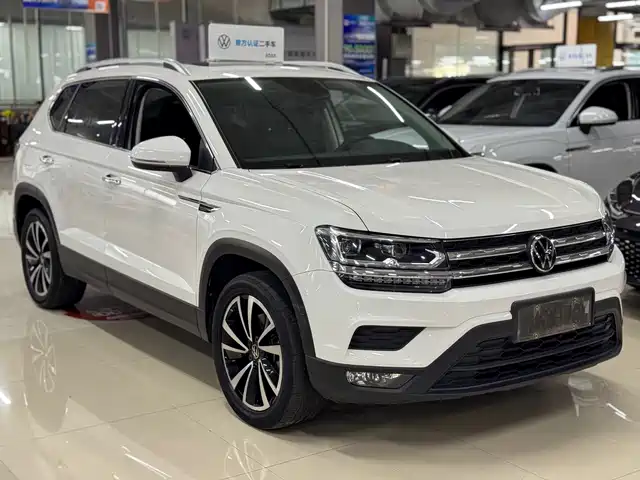 Volkswagen Tharu 2022 280TSI FWD Luxury Edition — фото 3