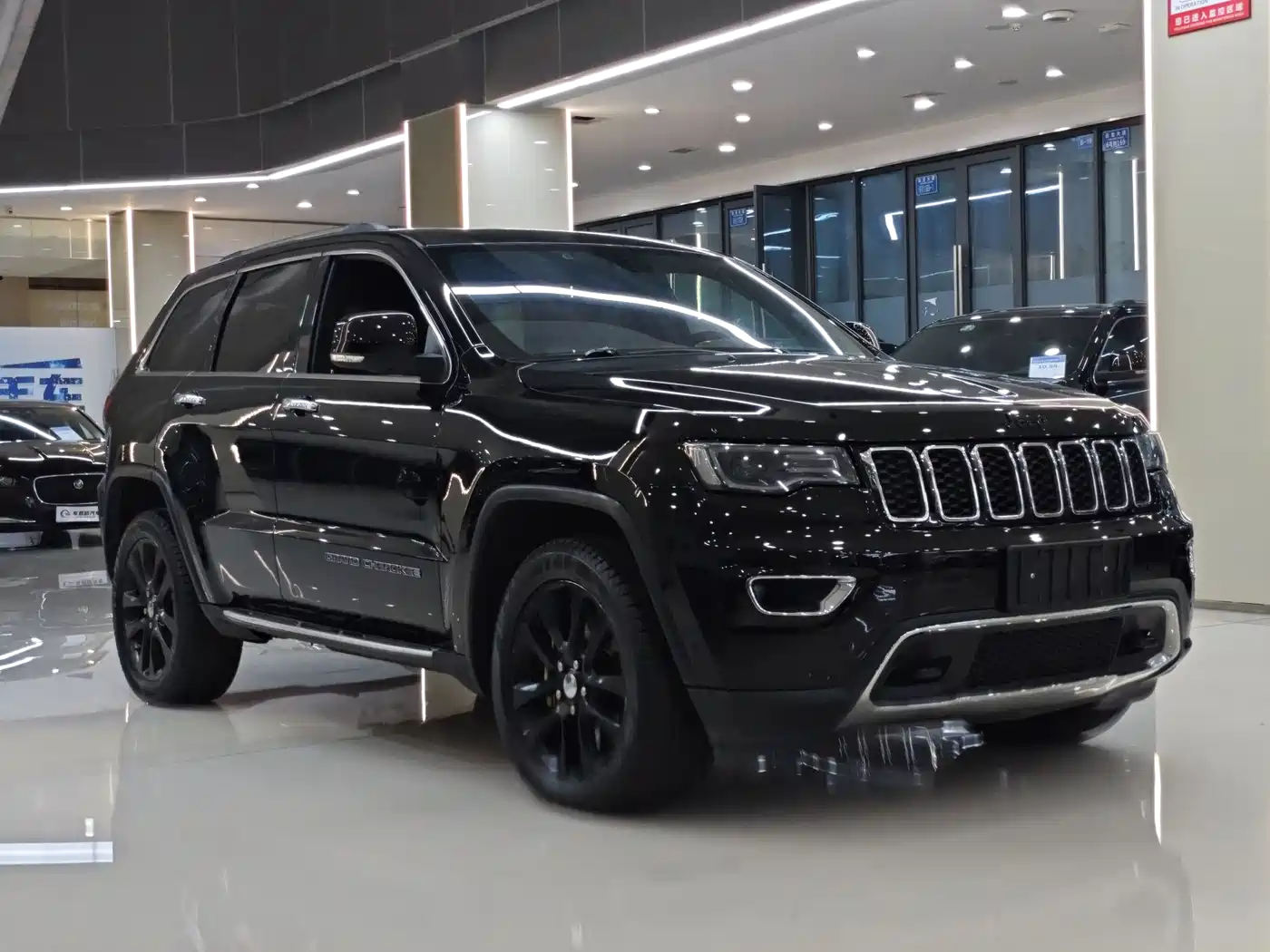 Jeep Grand Cherokee (Import) 2019 2017 3.0L Comfort Navigation Edition