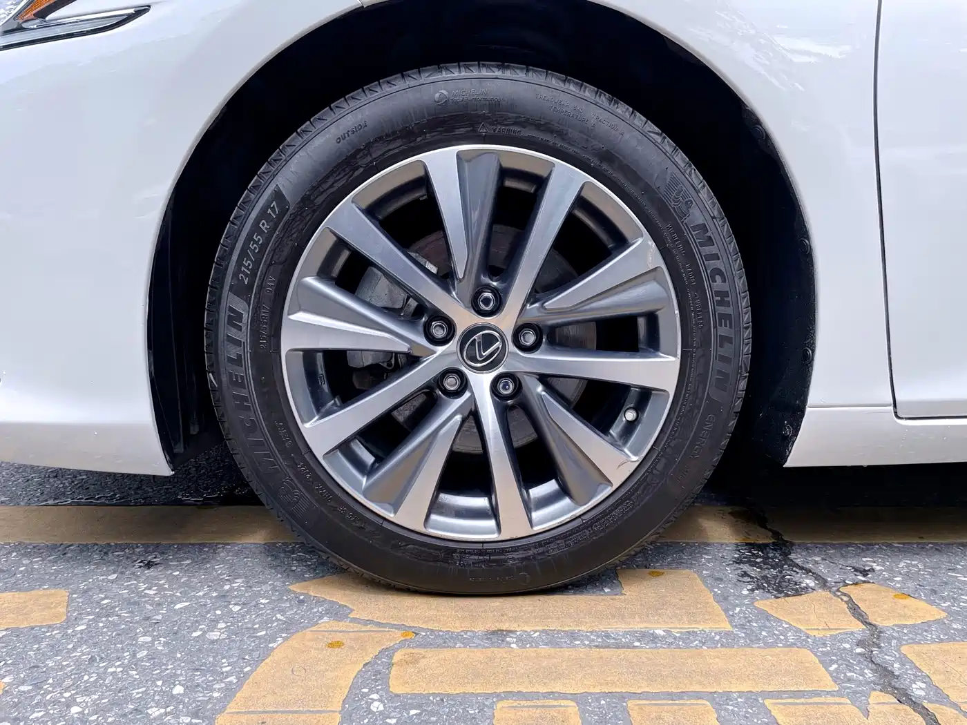 Lexus ES 2020 200 Excellence фото 8
