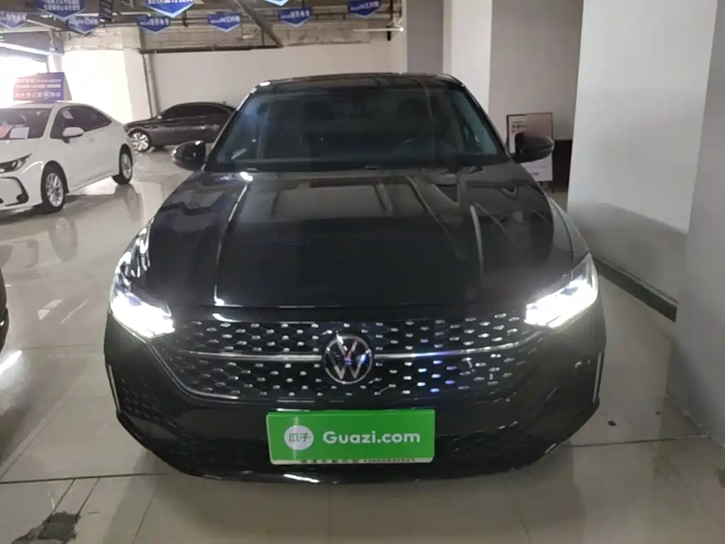 Фото 3 - Volkswagen Lavida