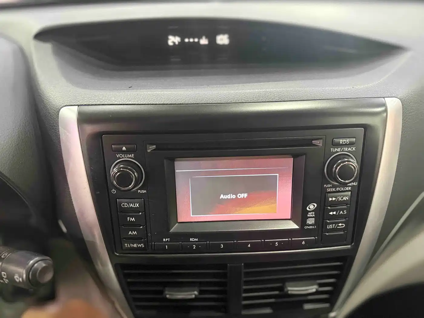 Subaru Forester 2011 2.5XS Automatic Luxury Edition фото 12