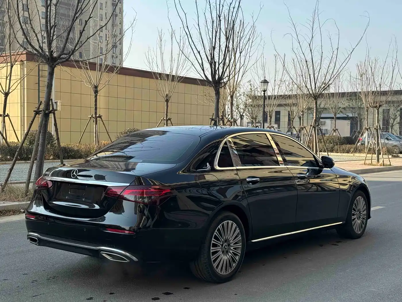 Mercedes-Benz E-Class 2021 E 300 L Fashion фото 9
