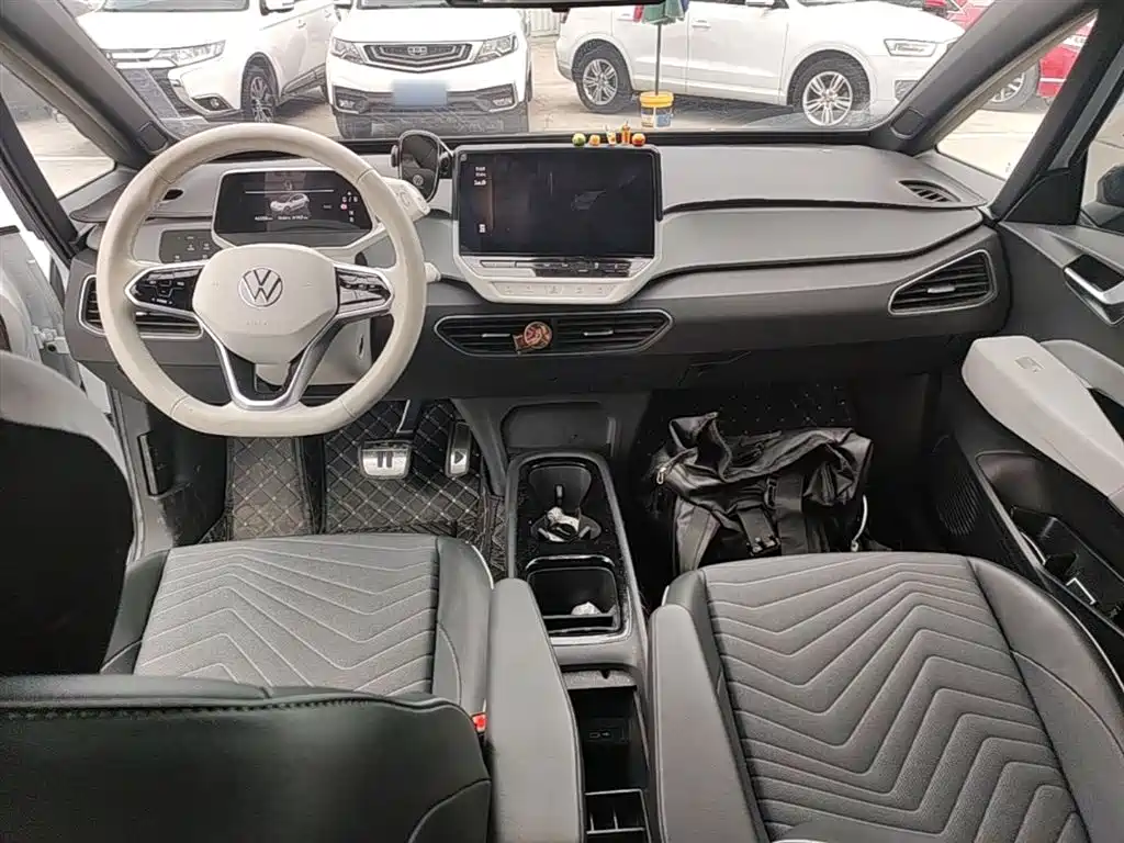 Volkswagen ID.3 2023 Upgraded Pure Intelligence Edition фото 10