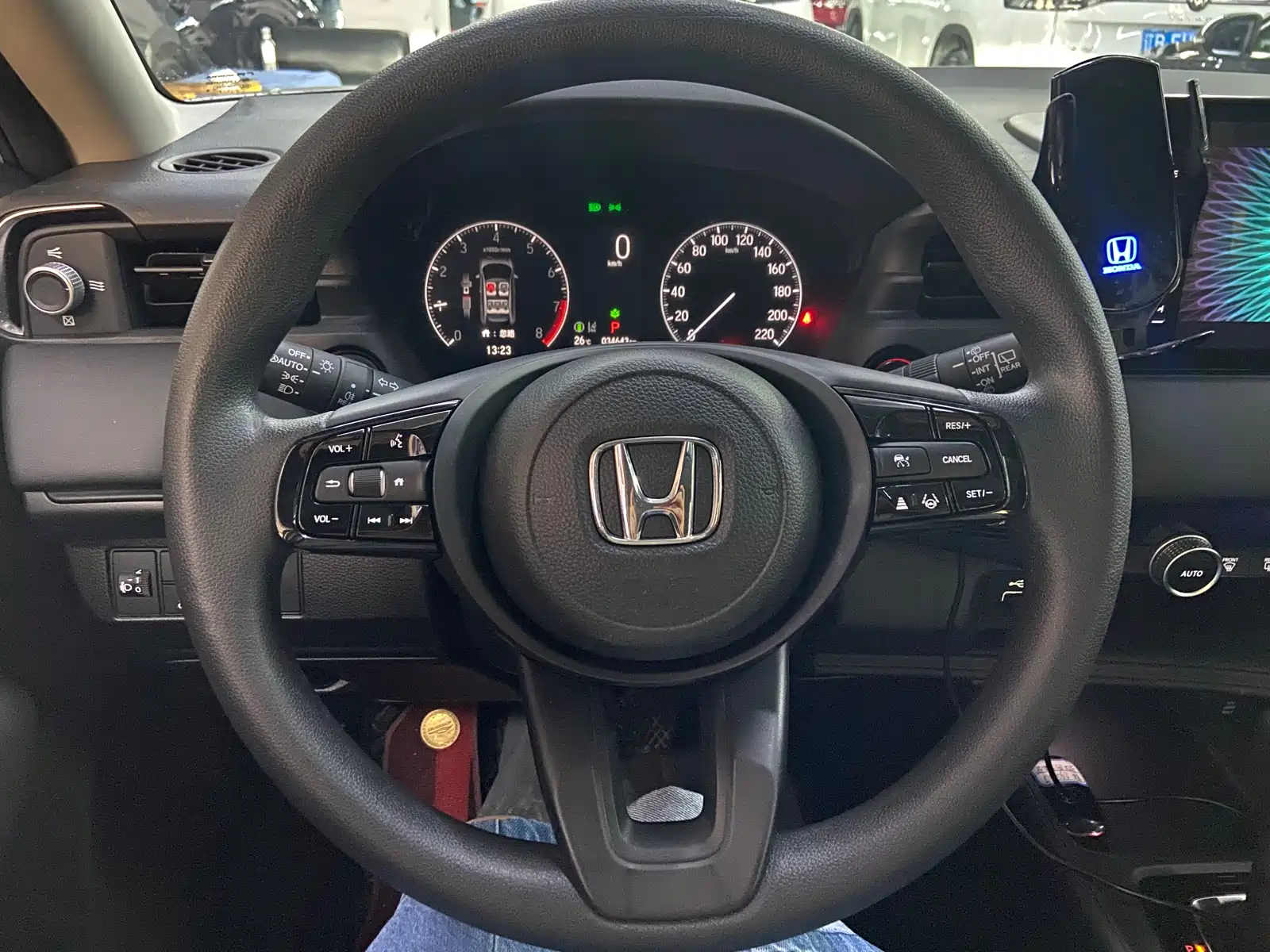 صورة 18 - Honda Vezel