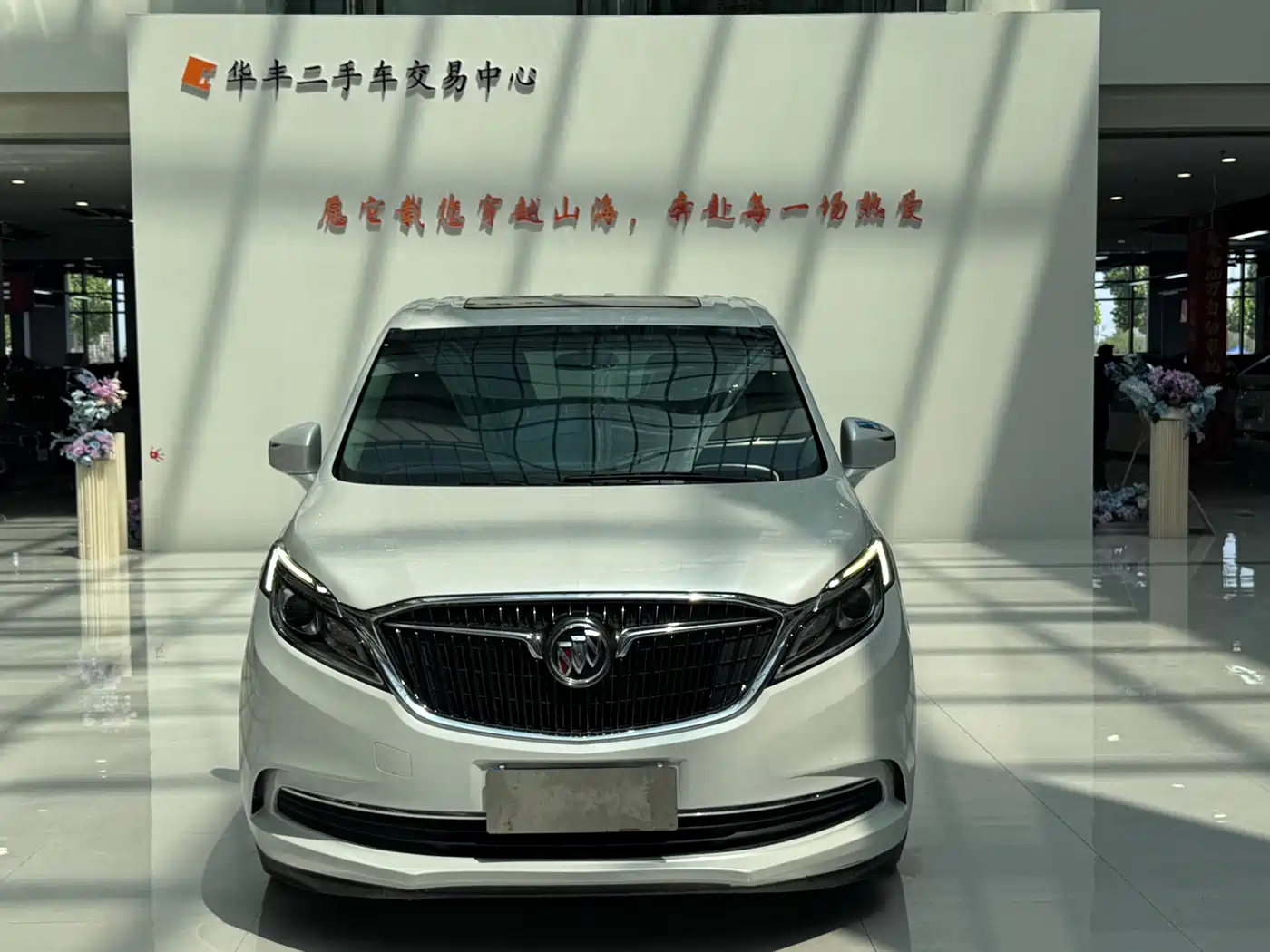 Buick GL8 2018 ES 28T Comfort Type China VI