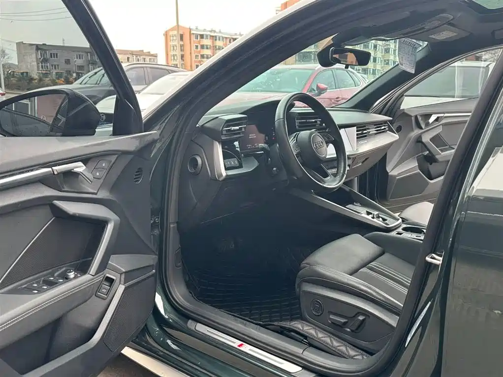 Audi A3 2022 A3L Limousine 35 TFSI Style Sport фото 7