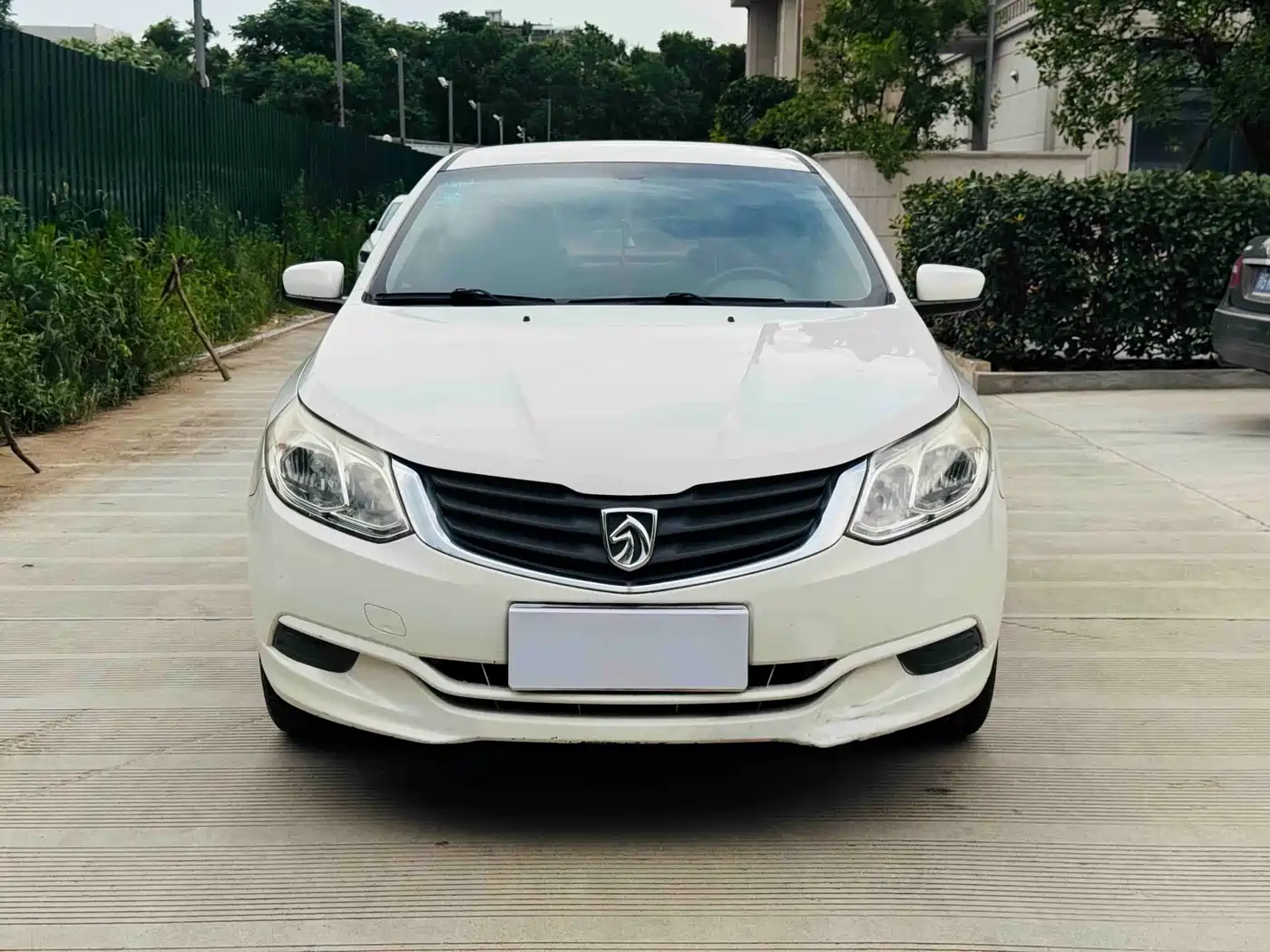 Baojun 630 2013 2013 1.5L Manual Elite