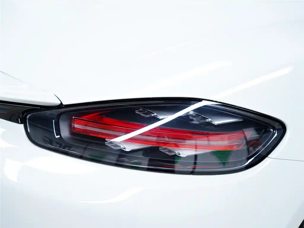 Porsche 718 2022 Boxster 2.0T фото 5