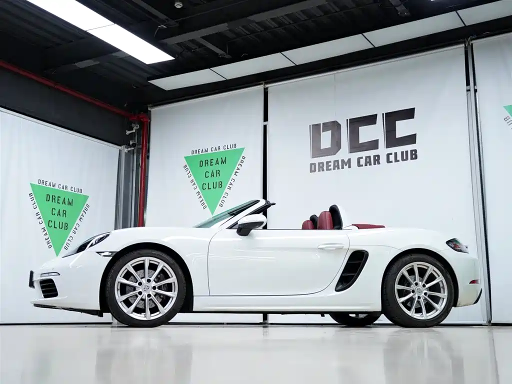 Porsche 718 2022 Boxster 2.0T фото 19