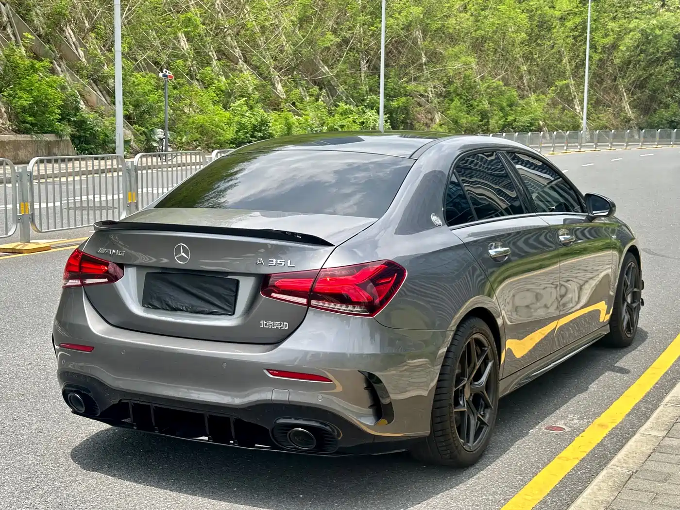 Mercedes-Benz A-Class AMG 2023 Model Year AMG A 35 L 4MATIC фото 17