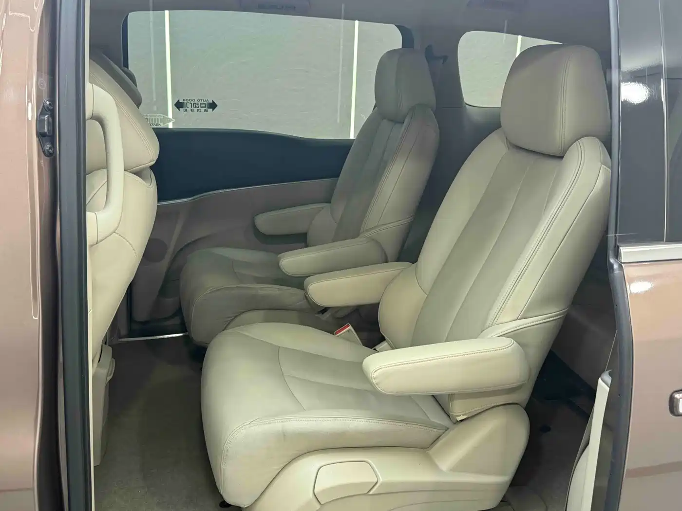 Buick GL8 2018 28T Luxury Model China VI фото 7