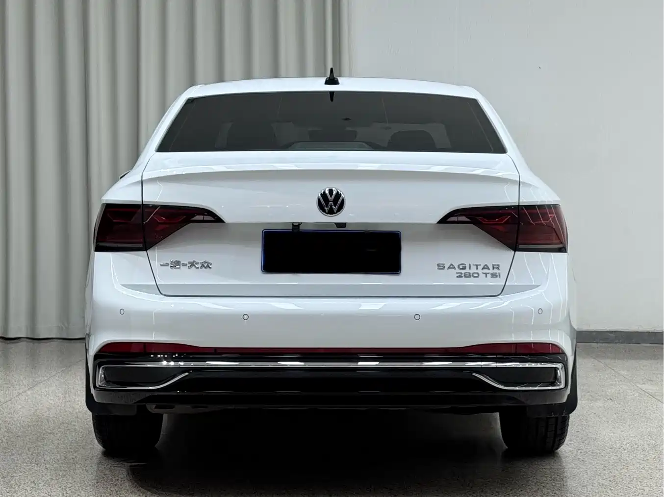 Volkswagen Sagitar 2023 280TSI DSG Surpass Plus Edition фото 5