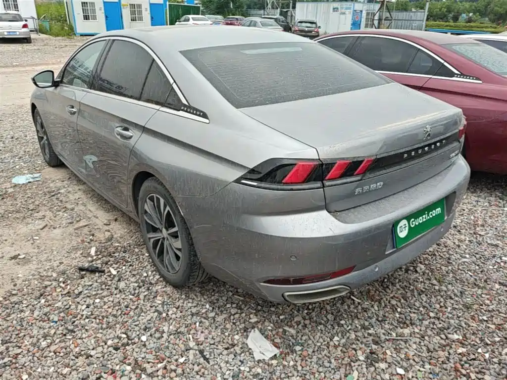 PEUGEOT 508