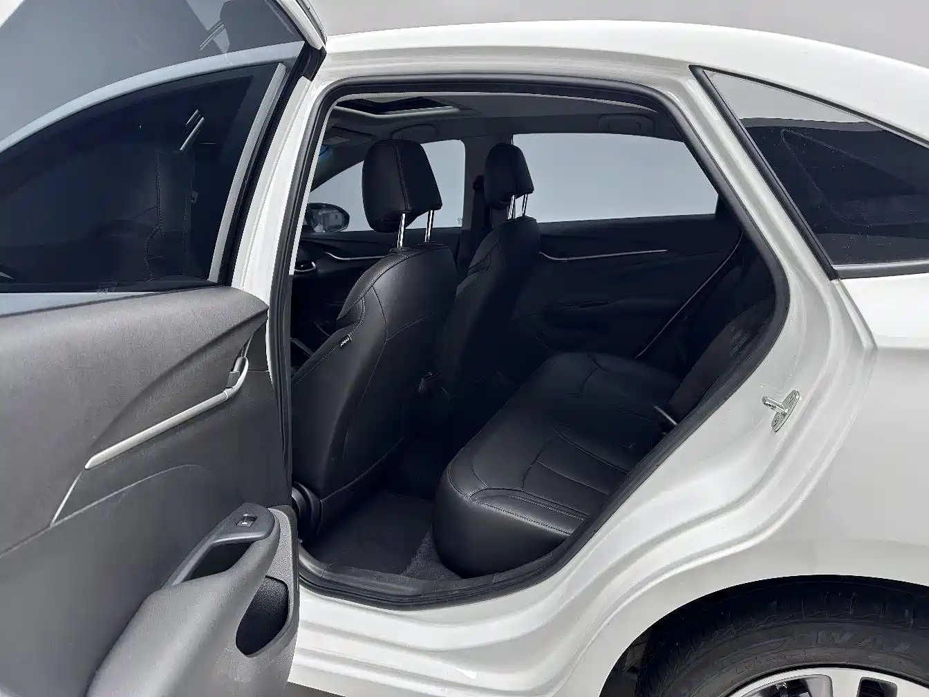 Buick Excelle 2021 1.3T Auto Mild Hybrid Elite фото 10