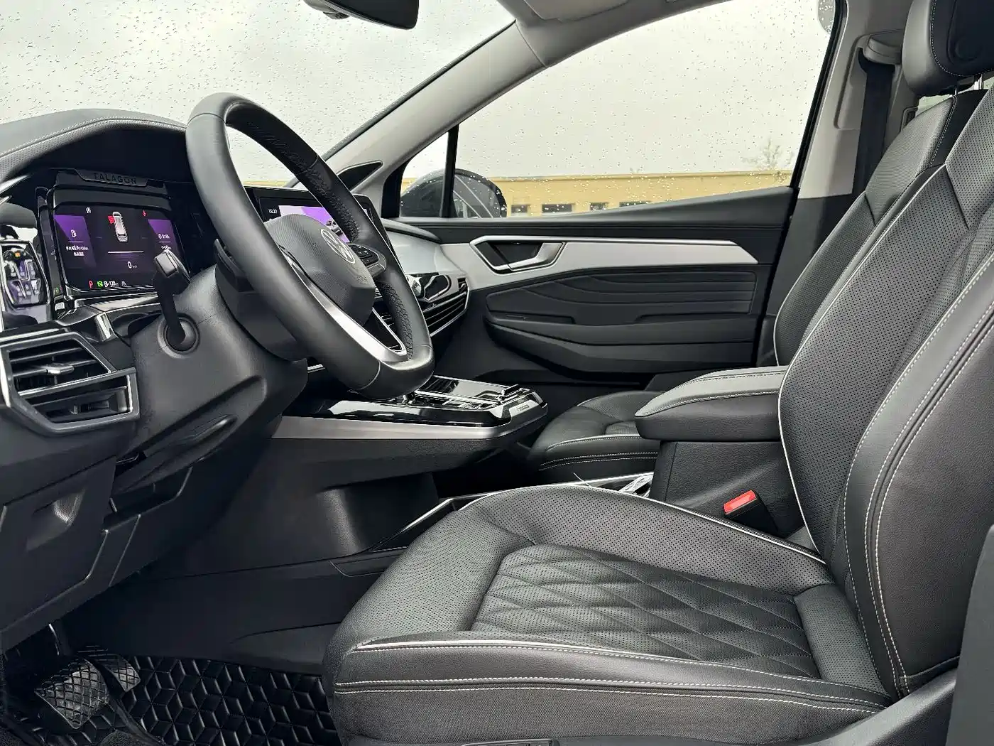 Volkswagen Talagon 2023 Facelift 380TSI 4WD Flagship Victory Edition 7-Seater фото 9