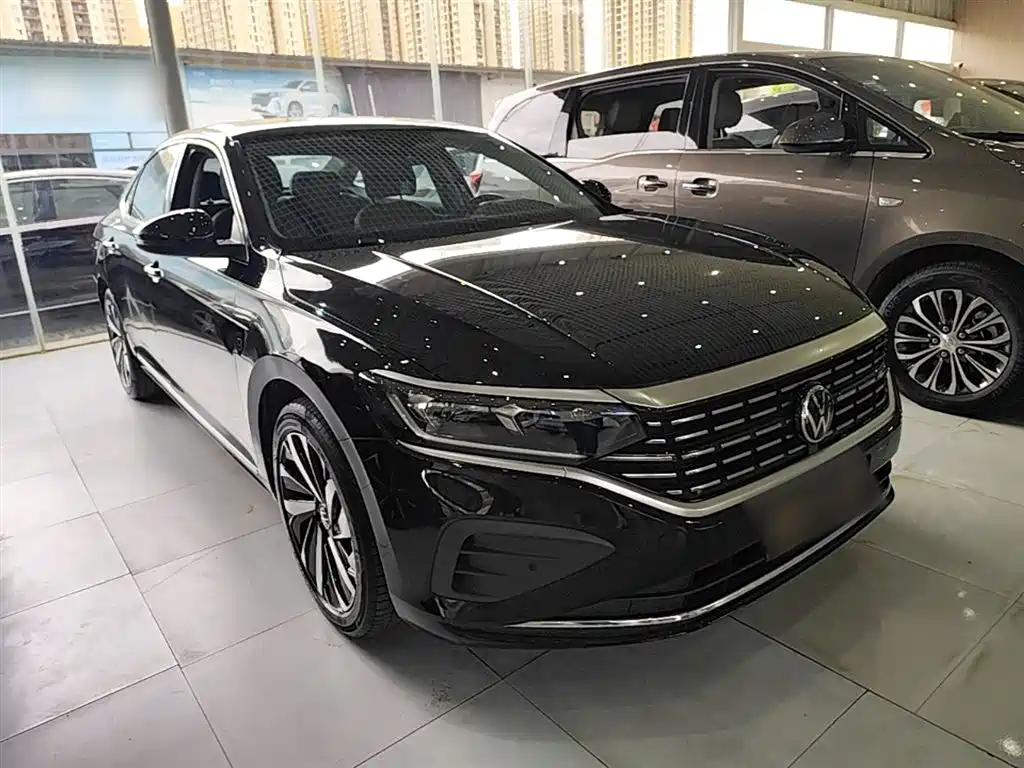 Volkswagen Passat 2024 380TSI Elite Edition фото 4