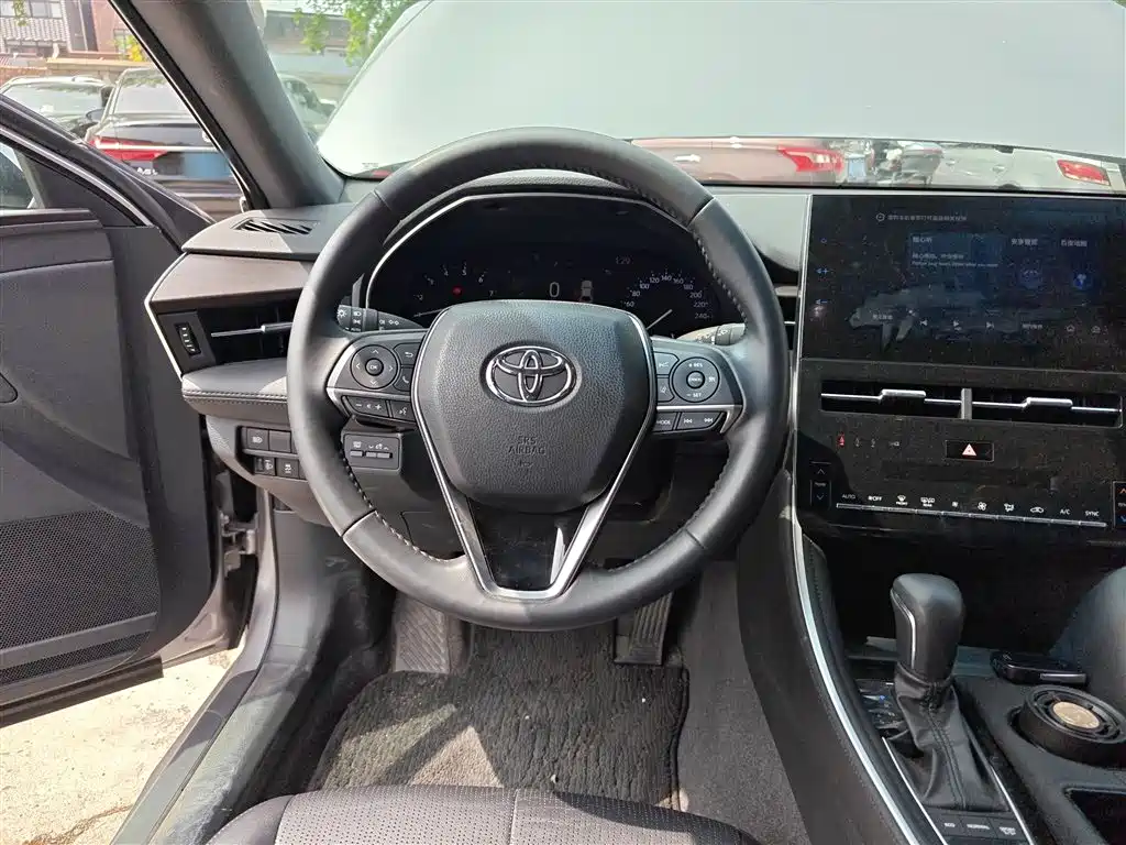 Toyota Avalon 2023 2.5L Luxury Edition фото 7