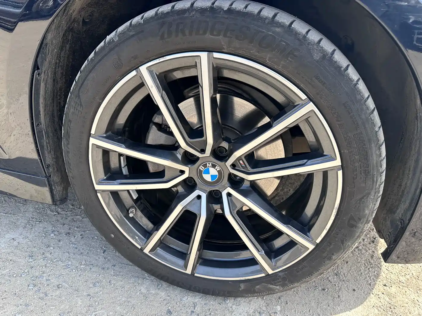 BMW 3 Series 2023 320Li M Sport Package фото 25