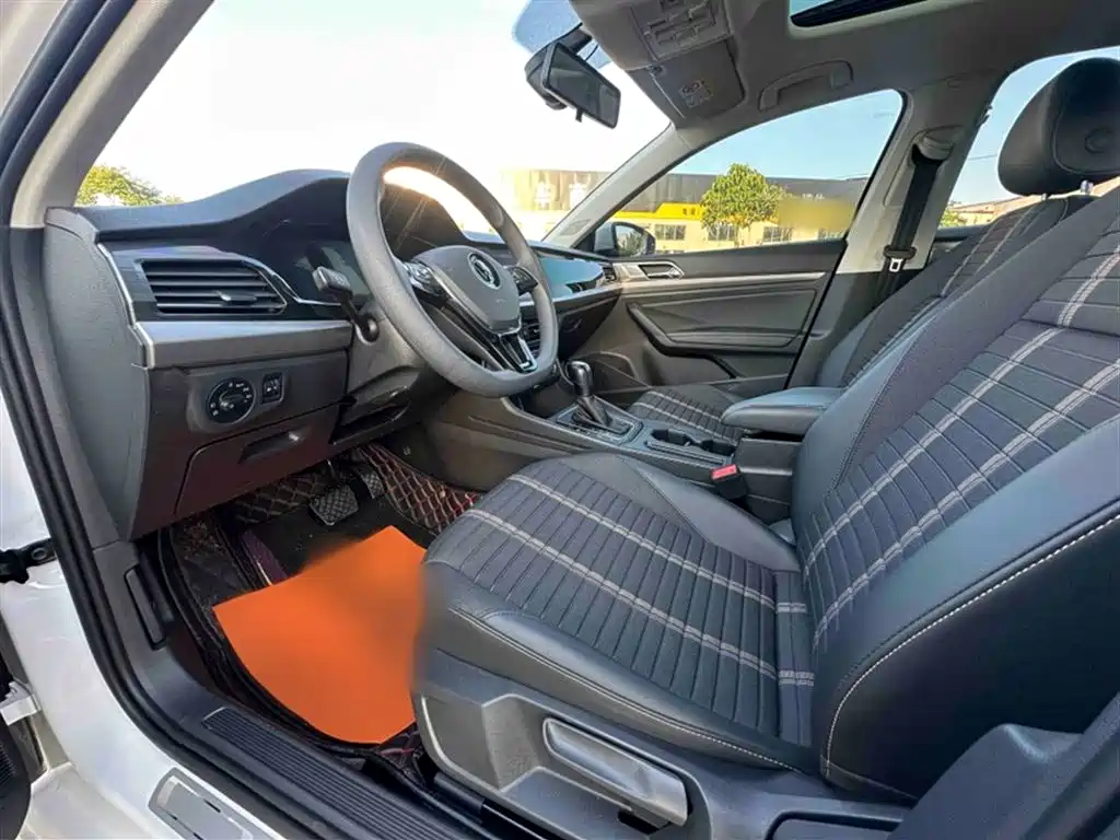 Volkswagen Lavida 2022 280TSI DSG Comfort Edition фото 9
