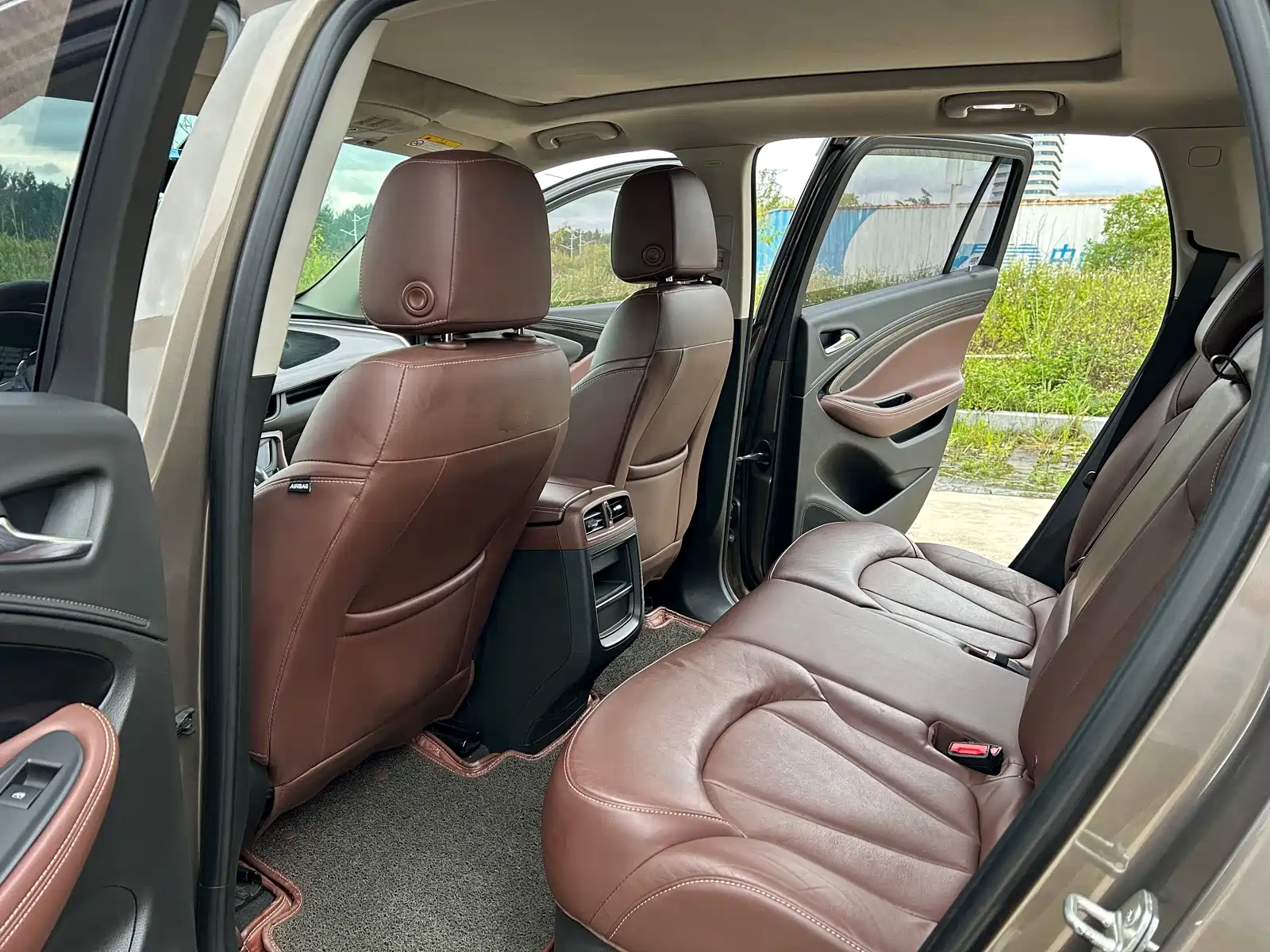 Фото 8 - Buick Envision Plus