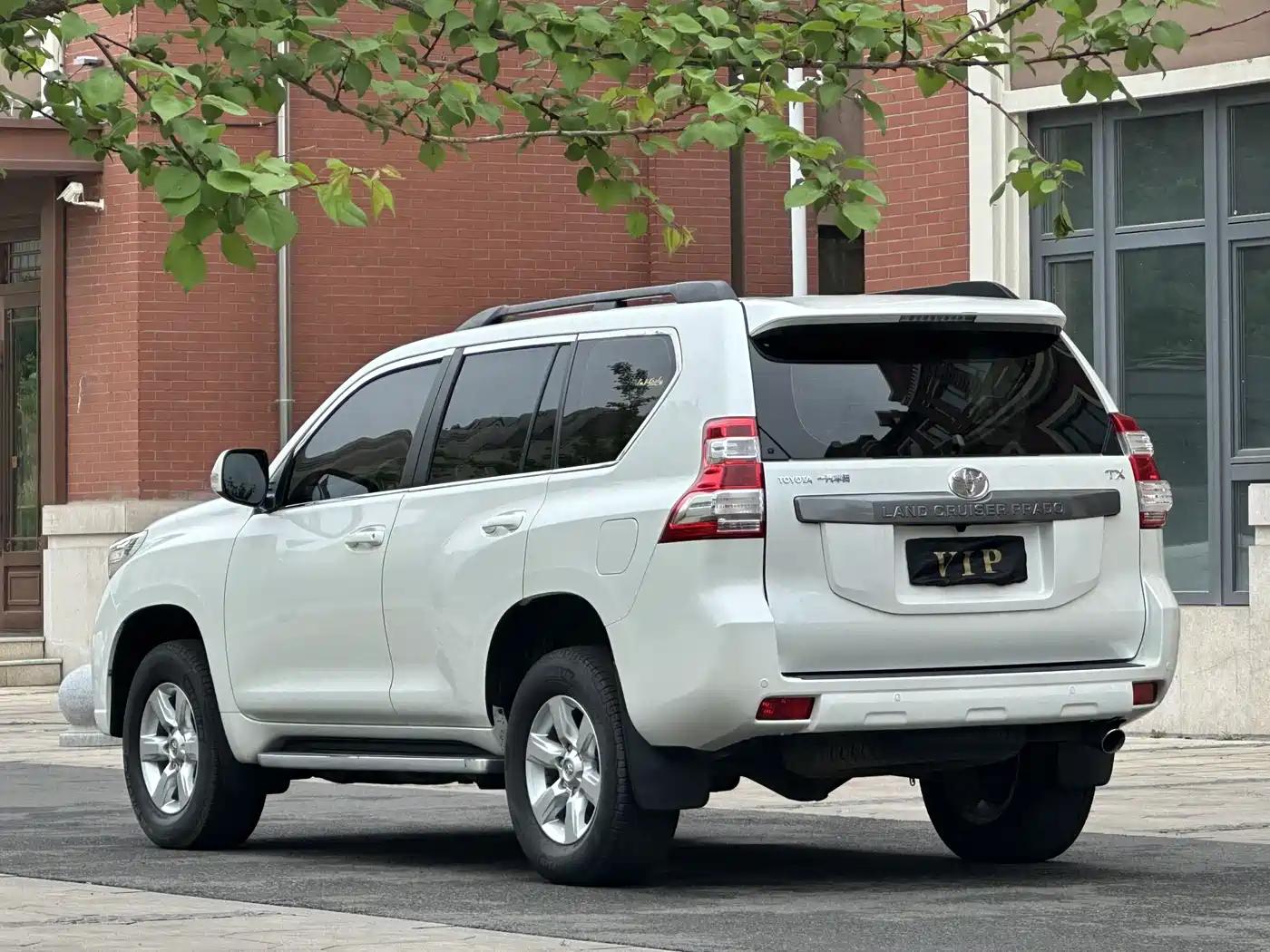Toyota Prado 2016 2.7L Auto Standard Edition фото 5