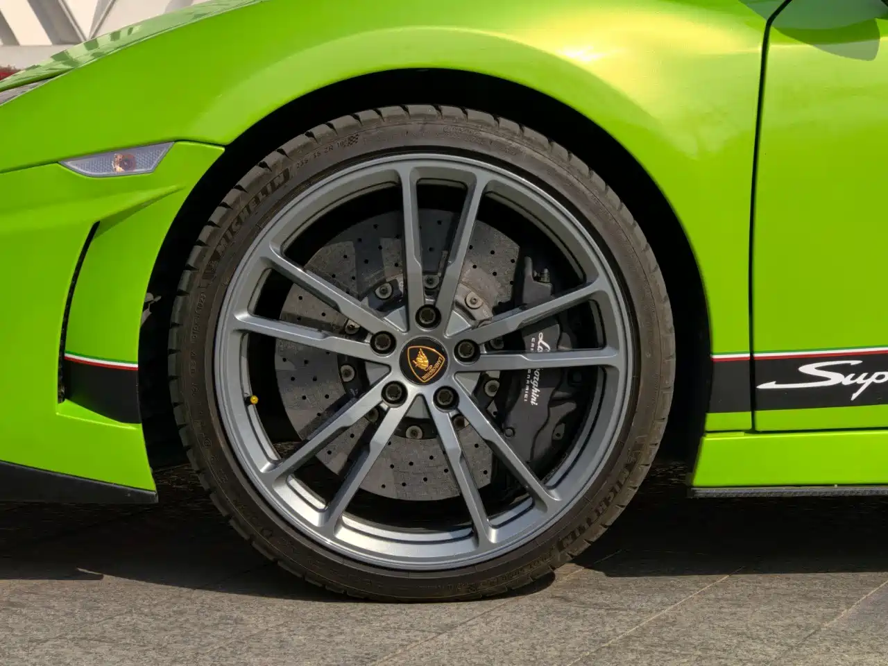 Lamborghini Gallardo 2011 LP 570-4 Superleggera фото 5