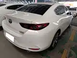 صورة 17 - Mazda Mazda 3
