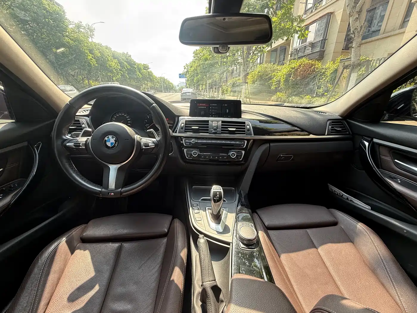 BMW 3 Series 2018 320Li Leading M Sport Package фото 6