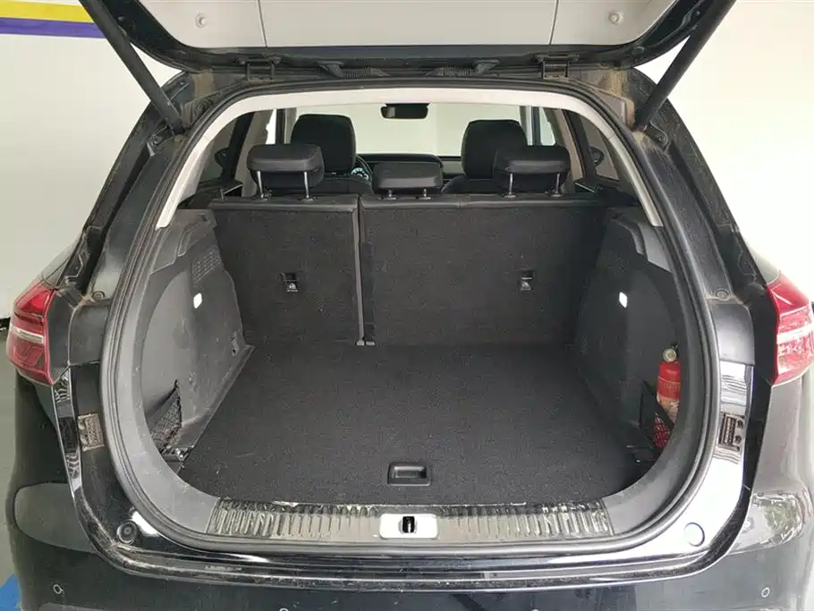Hongqi HS5 2019 2.0T Smart Connect Enjoy Edition фото 4