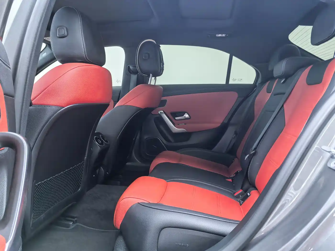 Mercedes-Benz A-Class AMG 2024 AMG A 35 L 4MATIC фото 15